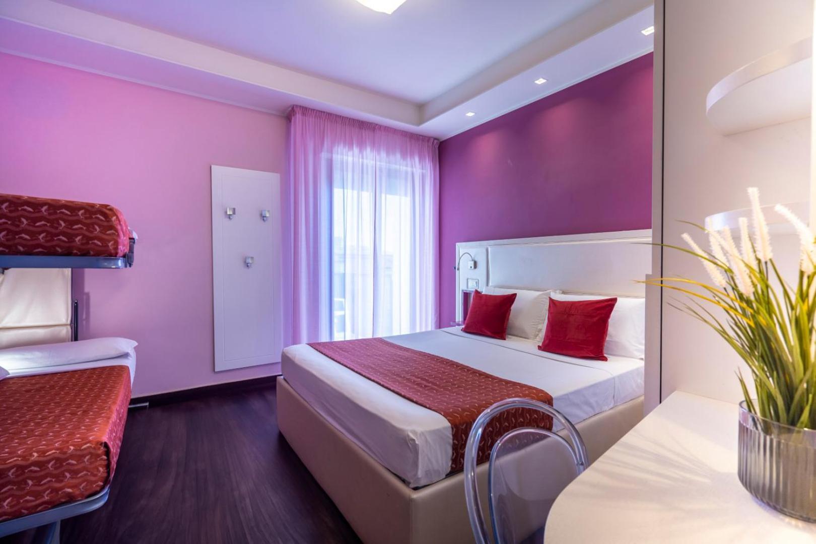 Hotel 2000 Риччоне Екстер'єр фото